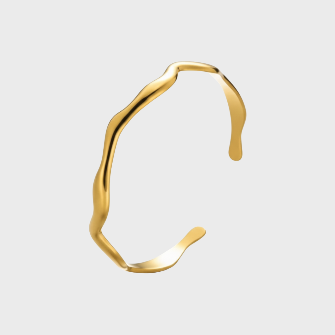 The Wavy Cuff